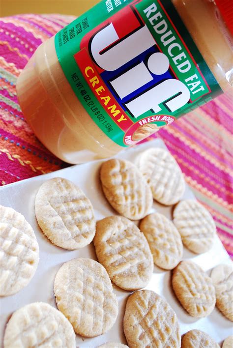 Recommended products as an amazon associate and member of other affiliate programs, i earn from qualifying purchases but the price is the same for you. "Point-less" Meals: Peanut Butter Cookies