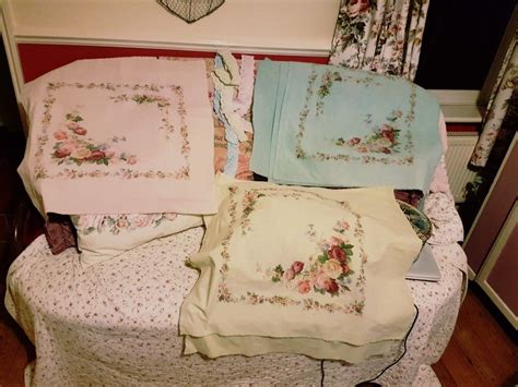 Because of your inspo we just painted our daughters bed in surf! Dyed some linens with chalk paint. Going to make cushion covers. Rather pleased with it | Linen ...