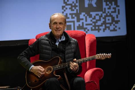 dm3 mixes francis rossi tunes and chat