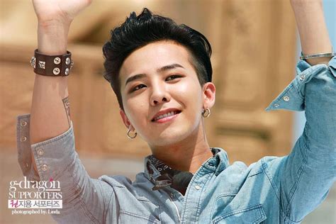 The keepsake key (previously dragon keepsake key) is a consumable virtual currency purchased from solomon's general store that converts a wearable item into a cosmetic override. MY TOP TEN FAVOURITE G-DRAGON HAIRSTYLES!! ️ | K-Pop Amino