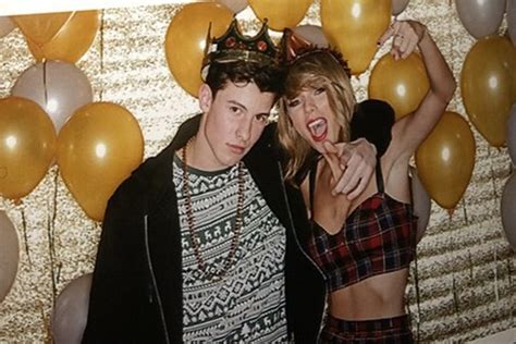 Shawn Mendess Favorite Taylor Swift Song Revealed Teen Vogue