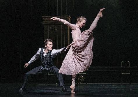 Berg promotes pseudoscientific health advice and quackery. Hedda Gabler - Chroniques de Danse