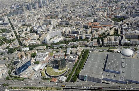 A porte de Versailles, Paris s'offre le plus grand centre de congrès d