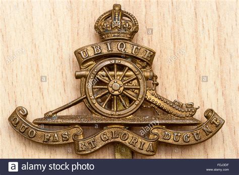 British army military insignia for sell from world war two by queens own worcestershire hussars cap badge a nice detailed badge with slicer to the rear.british army glider regiment insignia and badges for sell in. First world war, the great war. British army cap badge ...