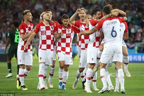 شاكير حكماً لمقابلة إسبانيا وكرواتيا. تشكيلة منتخب كرواتيا أمام التشيك يورو 2020 | أهل مصر