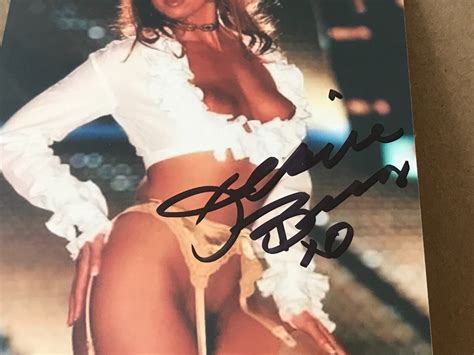 JEANIE BUSS Signed Autograph 4x6 Photo LOS ANGELES LAKERS PRESIDENT