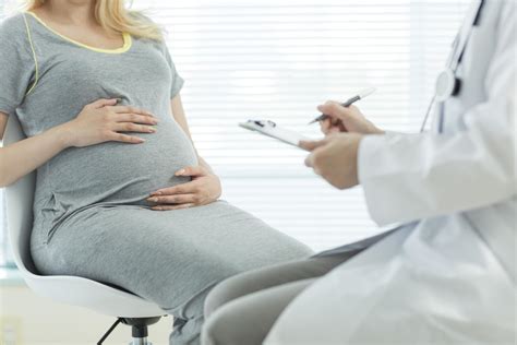 Pregnancy Uti What Are The Symptoms Causes And Treatments