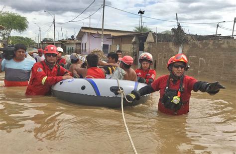 Inundaciones También Afectaron Compañías De Bomberos Y Las Casas De