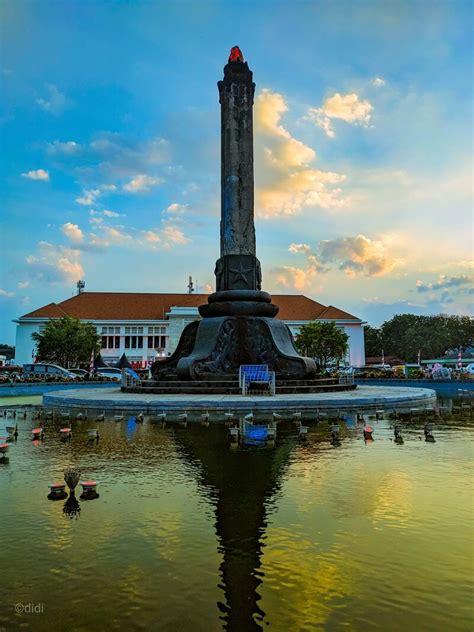 Tugu Muda Monumen Bersejarah Di Semarang Yang Menawan