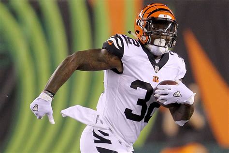 The bengals are the next team in line for a new look come 2021, with nike the uniforms seem a bit simplified, with shoulder tiger stripes on a single solid uniform, with the name some fans were pining for the bengals' color rush variant of the uniform, which were mostly solid white with shoulder. Texans vs. Bengals: Color Rush uniforms are back ...