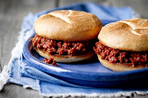 Made with simple ingredients including ground beef, onion, green bell pepper, ketchup, and tomato paste, these childhood favorite sloppy joes take just. Sloppy Joes Recipe - NYT Cooking