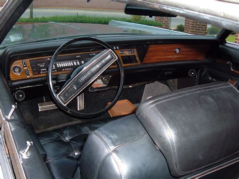 Jon Davidsons 1972 Chrysler Imperial Lebaron Four Door Hardtop