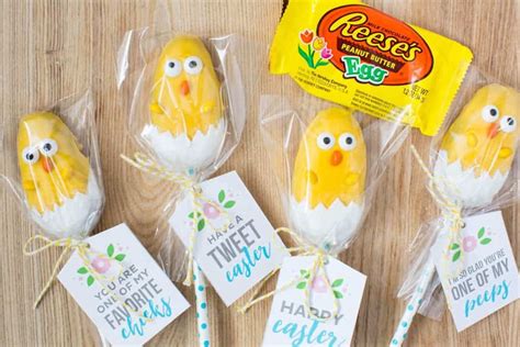 For the best easter treats, consider these sweet recipes. Easter Chick Treats with Free Printable - I Heart Nap Time
