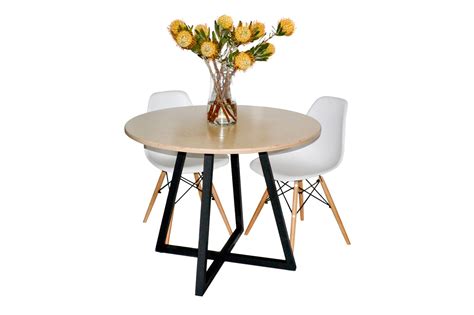 I need advice on refinishing a dining room table with a veneer top. Birch Ply Dining Table - Smidwerk