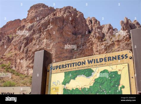 Superstition Mountain Map Hi Res Stock Photography And Images Alamy