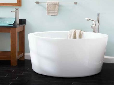 Kohler is a recognized global leader in kitchen and bath design. Unique Japanese Soaking Tub Kohler - HomesFeed