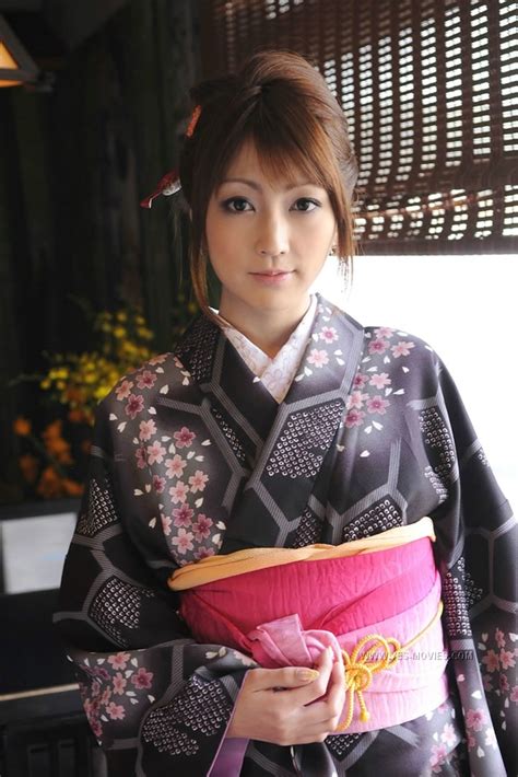 Japan Model Kaede Matushima Big Tits Spreader