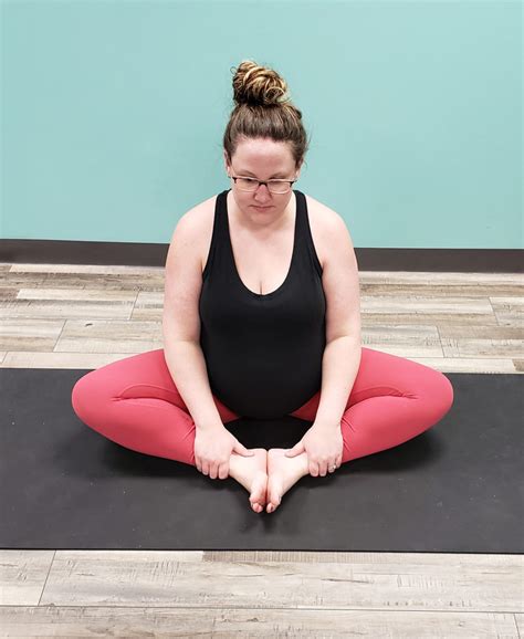 3 Prenatal Yoga Poses For Each Trimester Super Simple