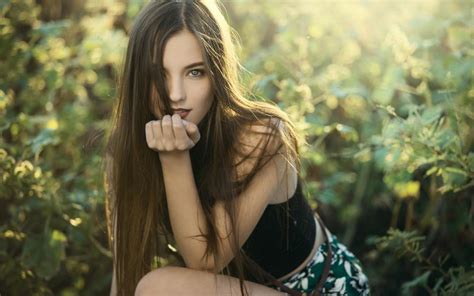 Beautiful Girl Model Outdoors Nature Wallpaper Girls