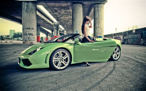Girl With Lamborghini Gallardo Wallpaper Hd Car Wallpapers Id 2617