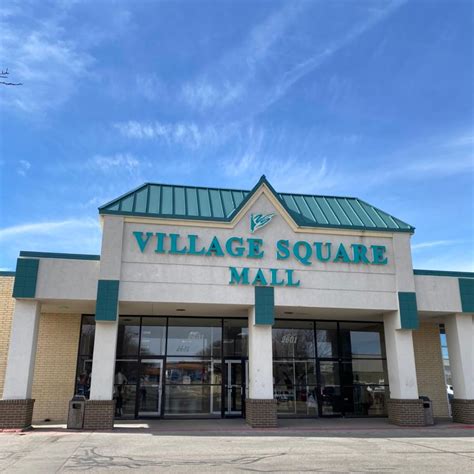 Village Square Mall Dodge City Ks