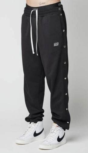 4.4 / 5 5 kişi puan verdi. Ufo361 No Hugs Outfit: Helmut Lang, Raf Simons, Rick Owens ...