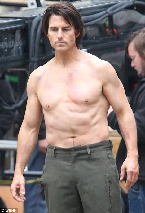 Foric Action Man Tom Cruise Shows How He Stays In Shape At Albeit