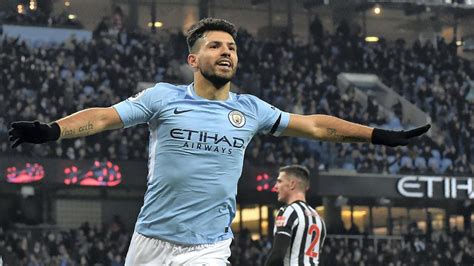 He is one of many defected sons of khun eduan. Sergio Aguero Net Worth, Bio, Height, Family, Age, Wife ...