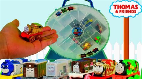 Thomas And Friends Minis Collectors Playwheel Storage Case Includes Mini