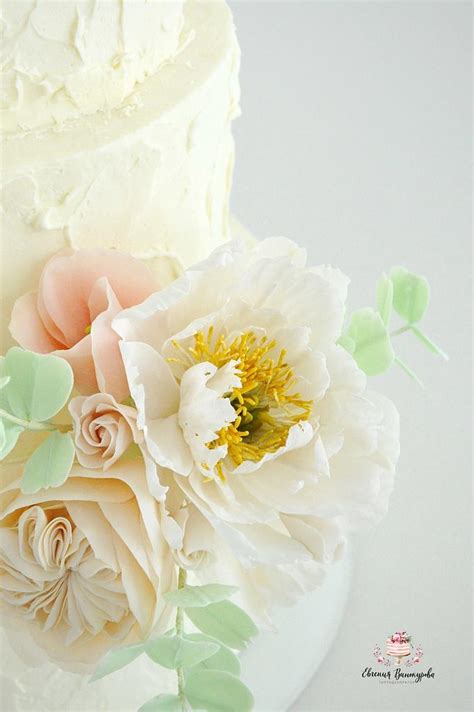 cream wedding cake with sugar flowers cake by evgenia cakesdecor