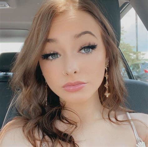 Zoe laverne announced on monday, february 22, that she is expecting her first child with boyfriend dawson day. Zoe Laverne Not Arrested: TikTok Star Victim of Hoax ...