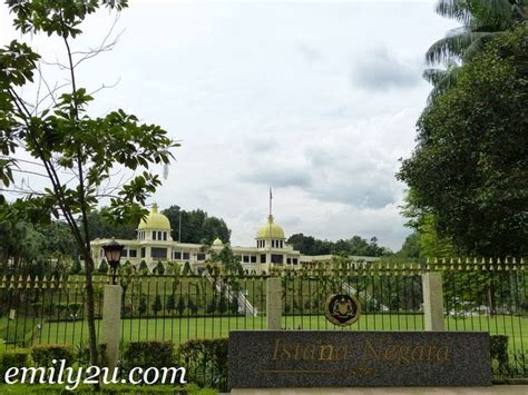 Van braam yang sementara bangunan lama yang menghadap ke jalan rijswijk akhirnya diperluas. Istana Negara Lama, Old Royal Palace.The Royal Museum ...