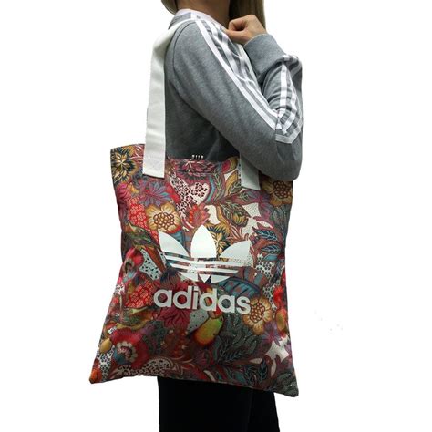 *promo codes are valid on qualifying items only. adidas Originals Shopper Bag BK2174 BK2174 | SquareShop.pl