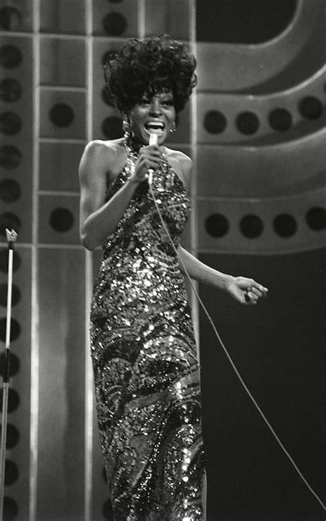 Diana Ross Performing With The Supremes In 1968 Credit Itvrexshutterstock Diana Ross Style