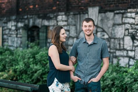 Stephanie And Jeremy Frankfort Ky Engagement Photographer Keith And Melissa Photography — Keith