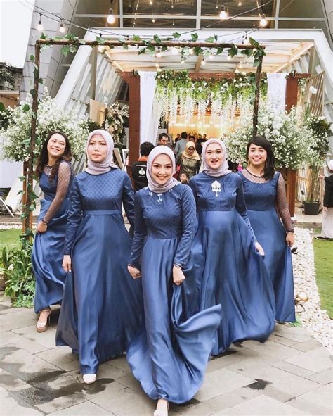 √ 45 Model Dress Bridesmaid Hijab Modern And Elegan 2022