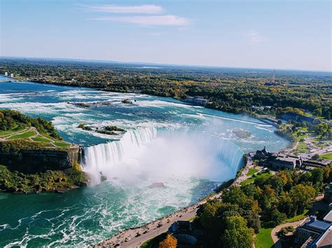 Voyagercommechat Chutes Du Niagara CÔtÉ Canadien