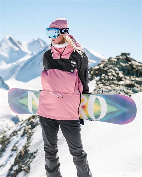 snowboard girl snowboarding women snowboarding outfit snowboard gear womens snowboarding