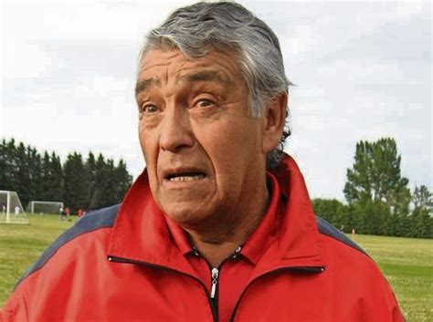 José manuel sulantay silva (coquimbo, 3 de abril de 1940) es un exfutbolista y exentrenador chileno. DT José Sulantay tendría claro en qué puestos reforzar a ...