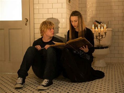 American Horror Story Tate Langdon And Violet Harmon Evan Peters