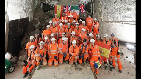 Lu Northern Line Breaks Through The Tunnelling Journal
