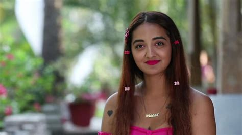 watch nikita shares her first experience video online hd on jiocinema