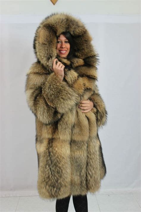 Hooded Finnish Raccoon Fur Coat Fourrure