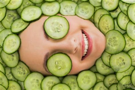 Diy face masks are especially ideal if you live an active life and don't have time to visit a professional facialist, but also if you're tight for money. Cucumber mask recipes; easy to make do it yourself facial masks