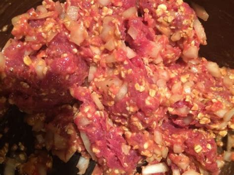 Meatloaf is a dish of ground meat that has been combined with other ingredients and formed into the shape of a loaf, then baked or smoked. Low-fat Meatloaf | Jenny Anchondo