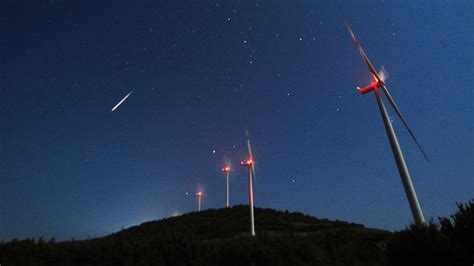 Perseids Meteor Shower When To Watch The Dazzling Show Abc News