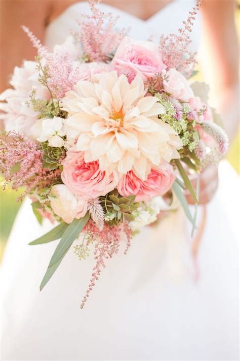 20 Lovely Soft Pink Wedding Bouquets Modwedding Wedding Bouquets