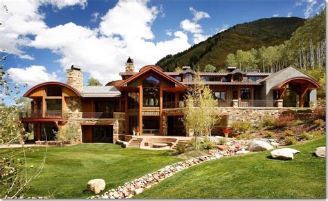 Find log cabin in houses for sale | want to buy a house in british columbia ? The Most Expensive Luxury Log Homes