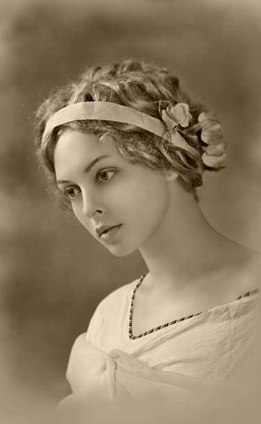 Image Result For Art Nouveau Hairstyle Vintage Fashion Photography