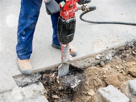 Jackhammer Safety Precautions For Construction Workers